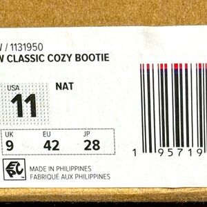 UGG Classic Cozy Bootie Size:11